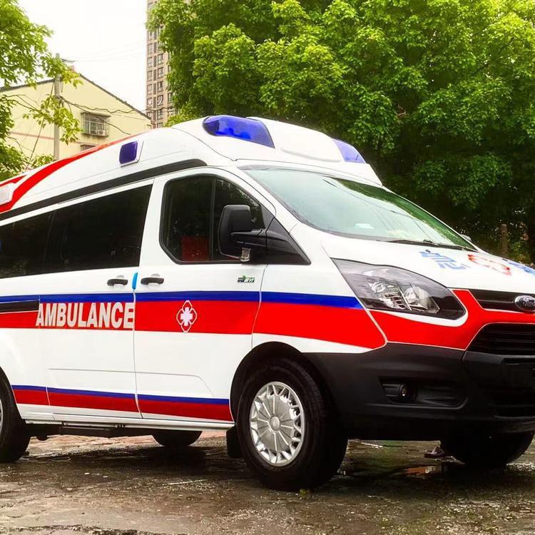 高坪重症监护救护车出租护送返乡